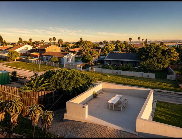 3 BEDROOM HOUSE FOR SALE IN AMSTERDAMHOEK